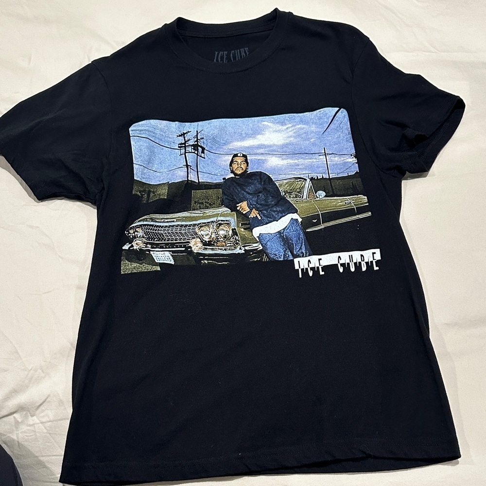 Black Graphic Tee- Ice cube